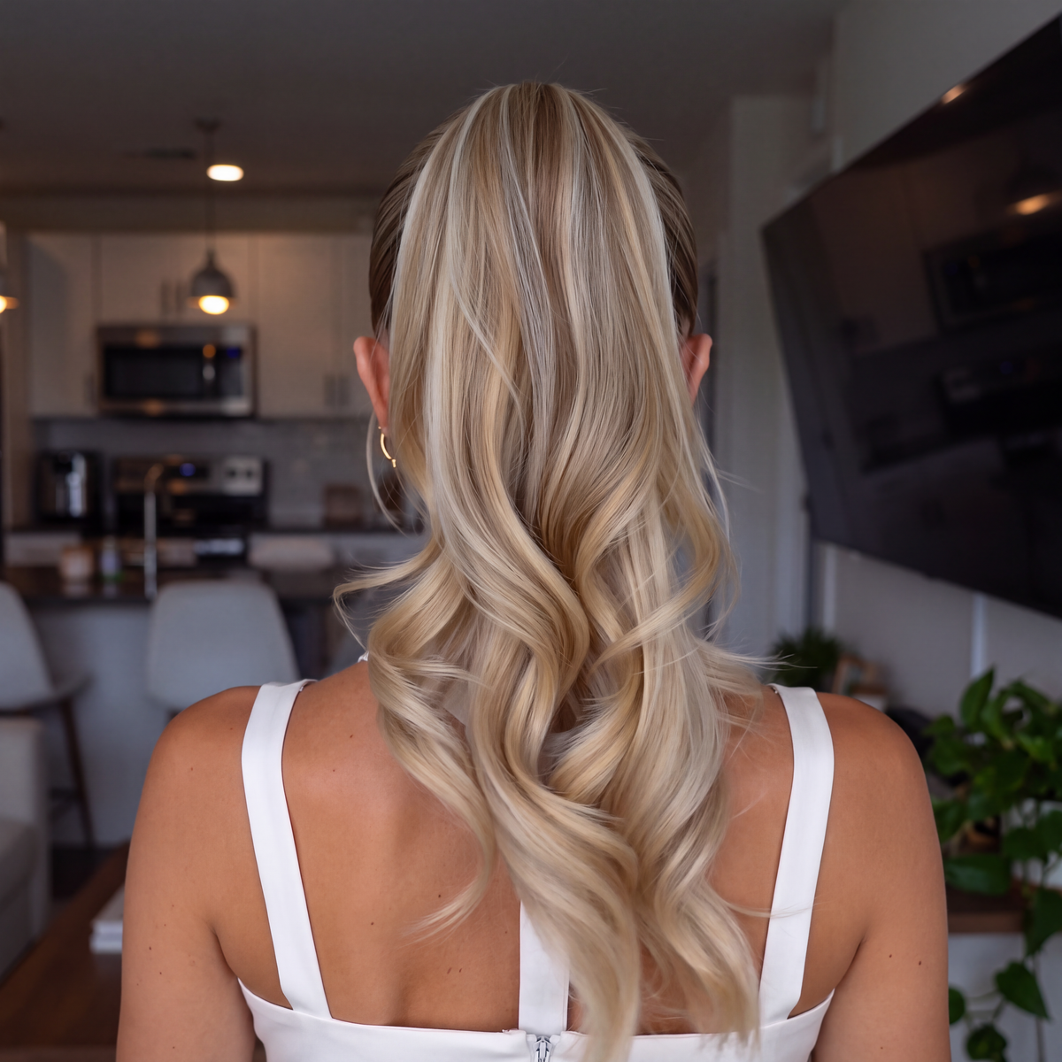 Claw Clip straight wavy Ponytail Extension – 14 Inch