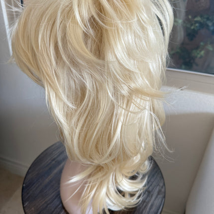 Tillstyle shaggy layered wig with bangs bleach blonde #613 shoulder length