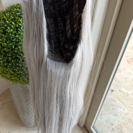 Tillstyle long silver wig with bangs straight wig for women 26 inch