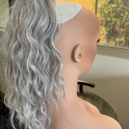 Tillstyle silver grey loose body wave clip in ponytail clip in pony tail