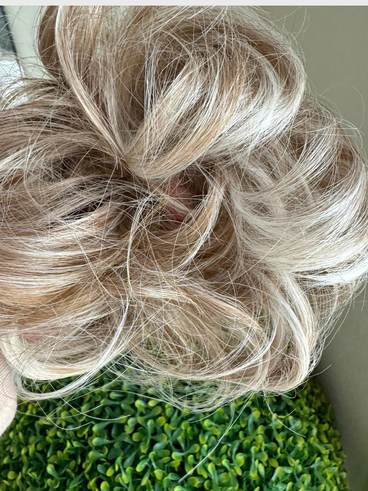 #ombre-blonde-bleach-blonde-mix