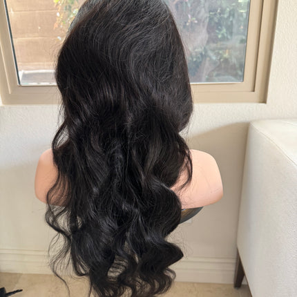 Loose body wave lace front human hair wig glue less wig pre-plucked baby hair