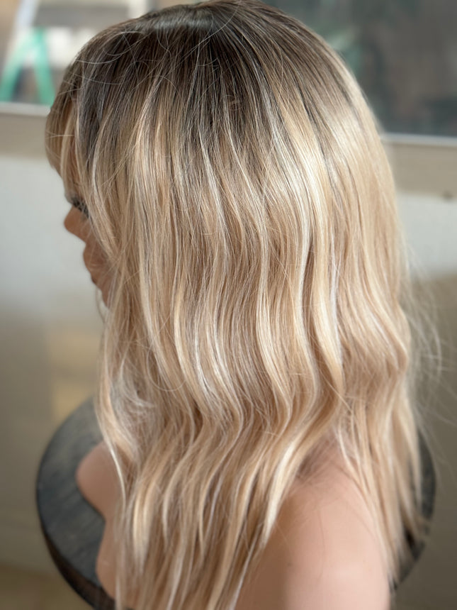 Tillstyle mixed blonde water wave wig blonde with highlights wig with bangs layered synthetic wig