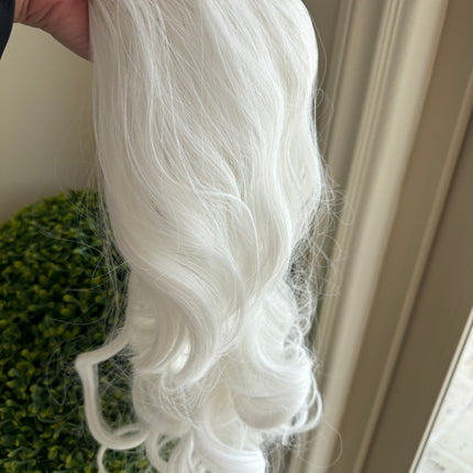 Tillstyle  white loose body wave clip in ponytail clip in pony tail