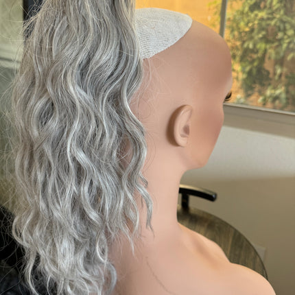 Tillstyle silver grey loose body wave clip in ponytail clip in pony tail