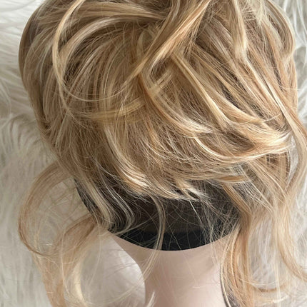 Tillstyle elastic hair bun scrunchie straight hair orange caramel highlighted