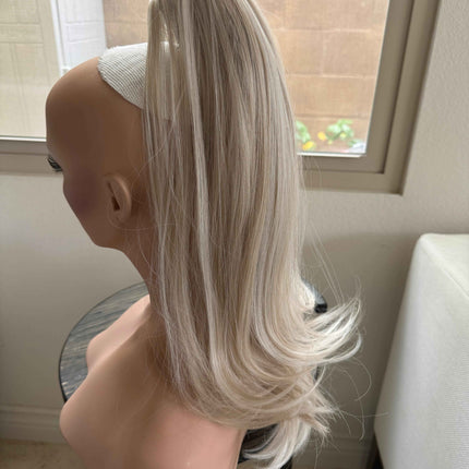 Tillstyle white blonde highlighted ponytail