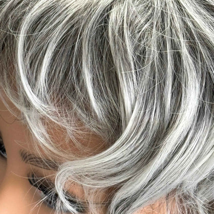 Tillstyle short grey layered wig /pale white ends