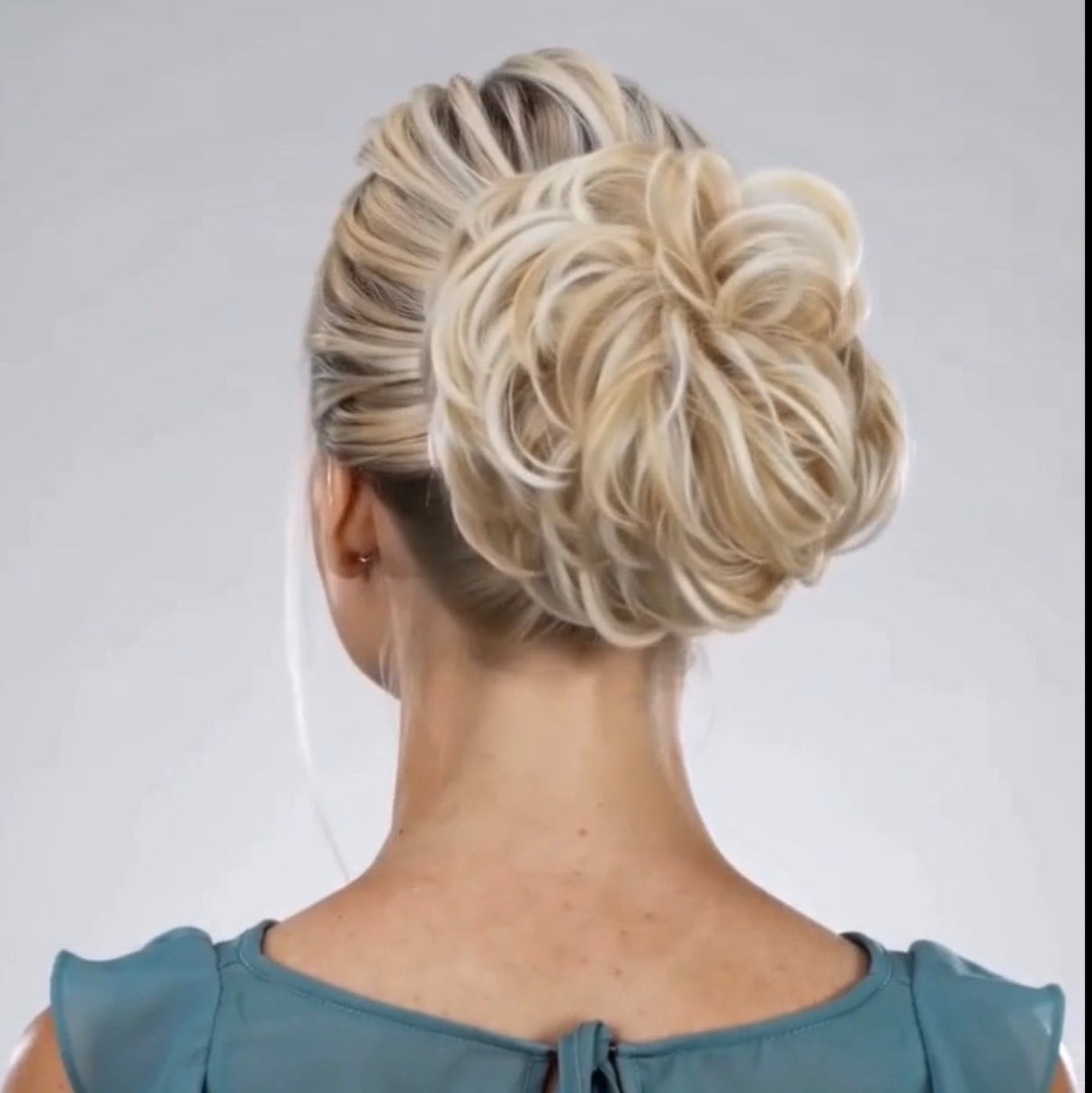 #color-creme-blonde