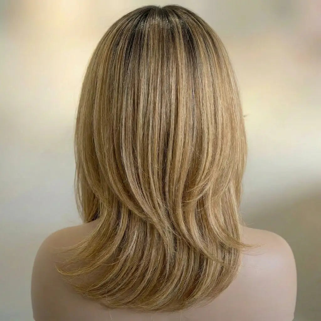 #color-honey-blonde-with-brown-roots