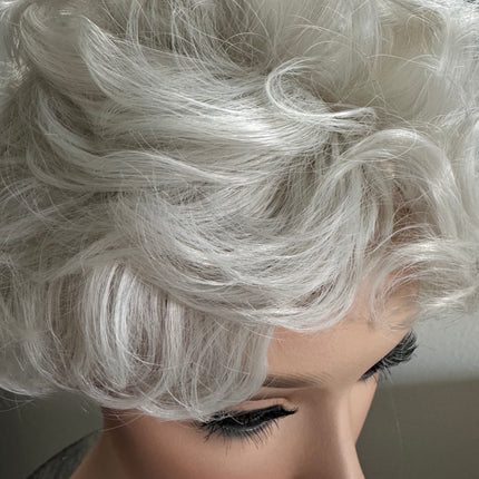 Tillstyle  pale white curly wig /short wig