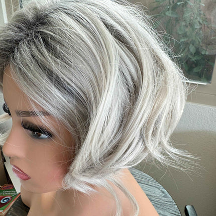 Tillstyle white silver grey short layered wig