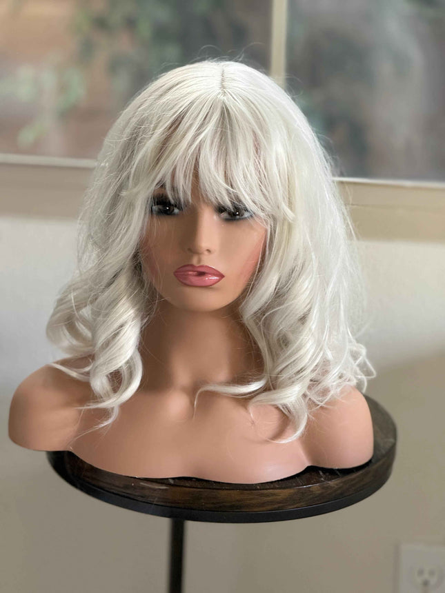 Tillstyle pale white loose body wave wig