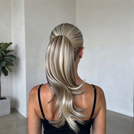 #color-light-blonde-with-ash-highlights