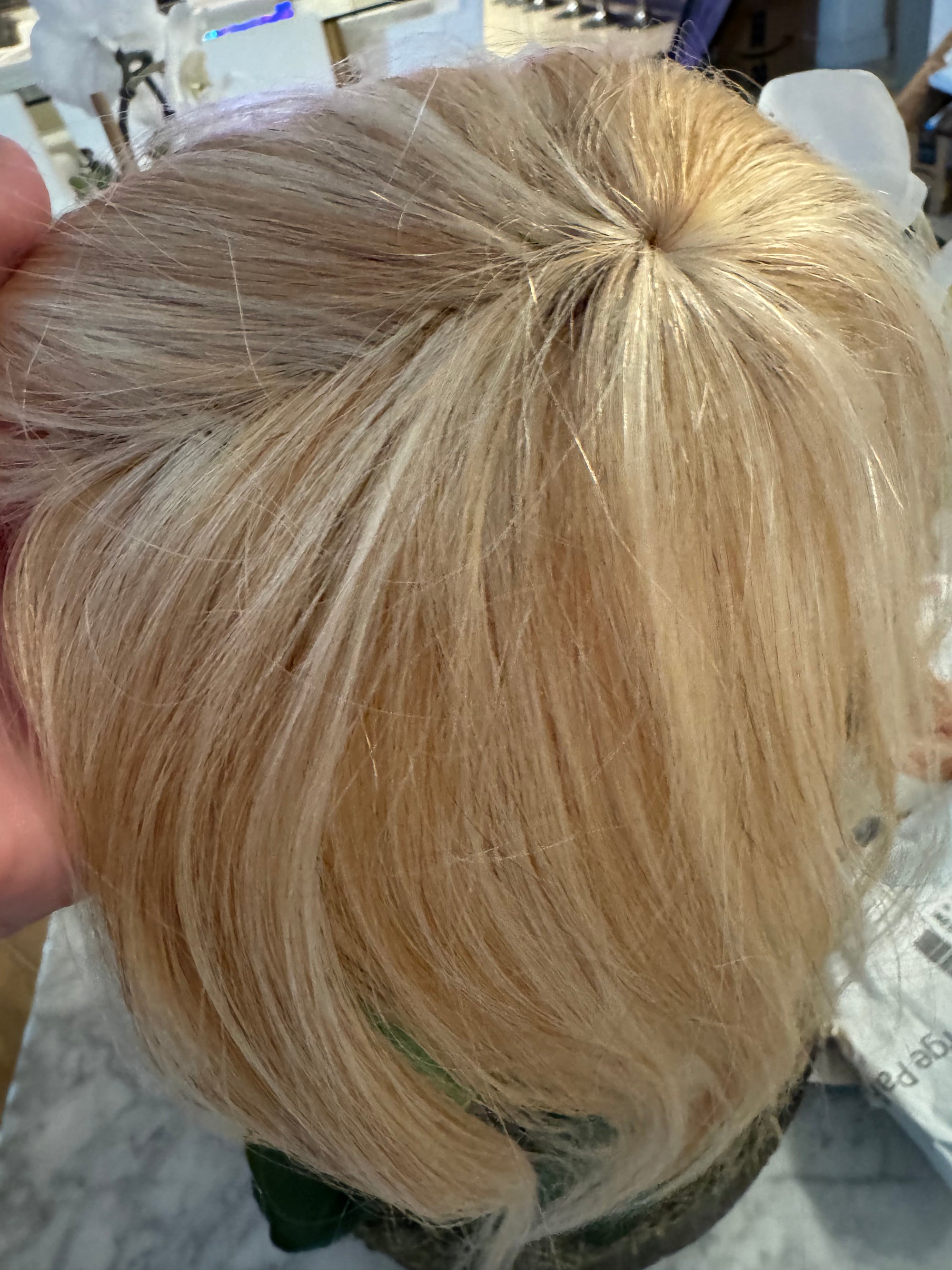 Tillstyle top hair piece 100%human hair platinum blonde highlighted clip in hair toppers for thinning crown