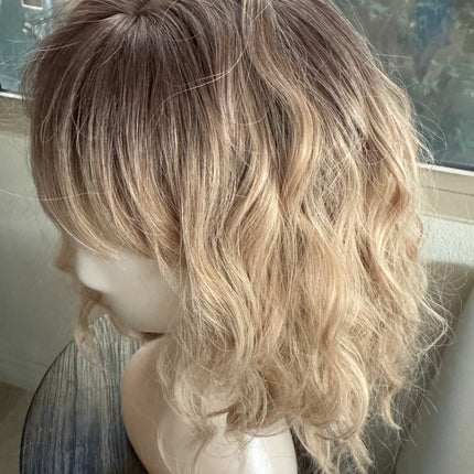 Tillstyle short ombre blonde wig with bangs bob wigs for women loose body wave air bangs