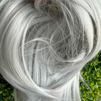 Tillstyle light grey straight hair bun