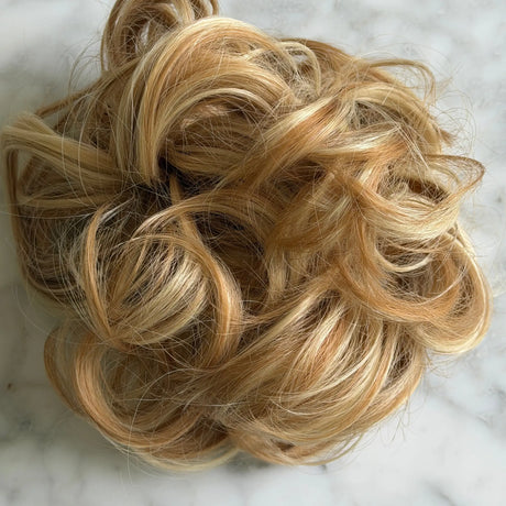 #color-golden-blobde-highlighted