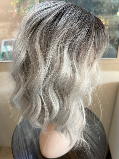 Tillstyle short  silver grey bob wigs for women loose body wave air bangs  synthetic premium fibre