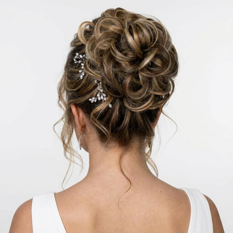 #color-brunette-honey-blonde