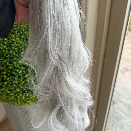 Tillstyle  white silver loose body wave clip in ponytail clip in pony tail