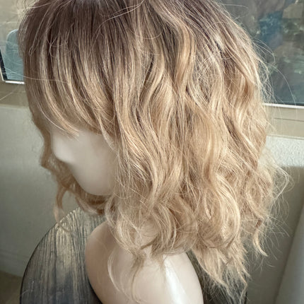 Tillstyle short ombre blonde/ash brown wig with bangs bob wigs for women loose body wave air bangs