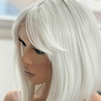 Tillstyle white wig with bangs