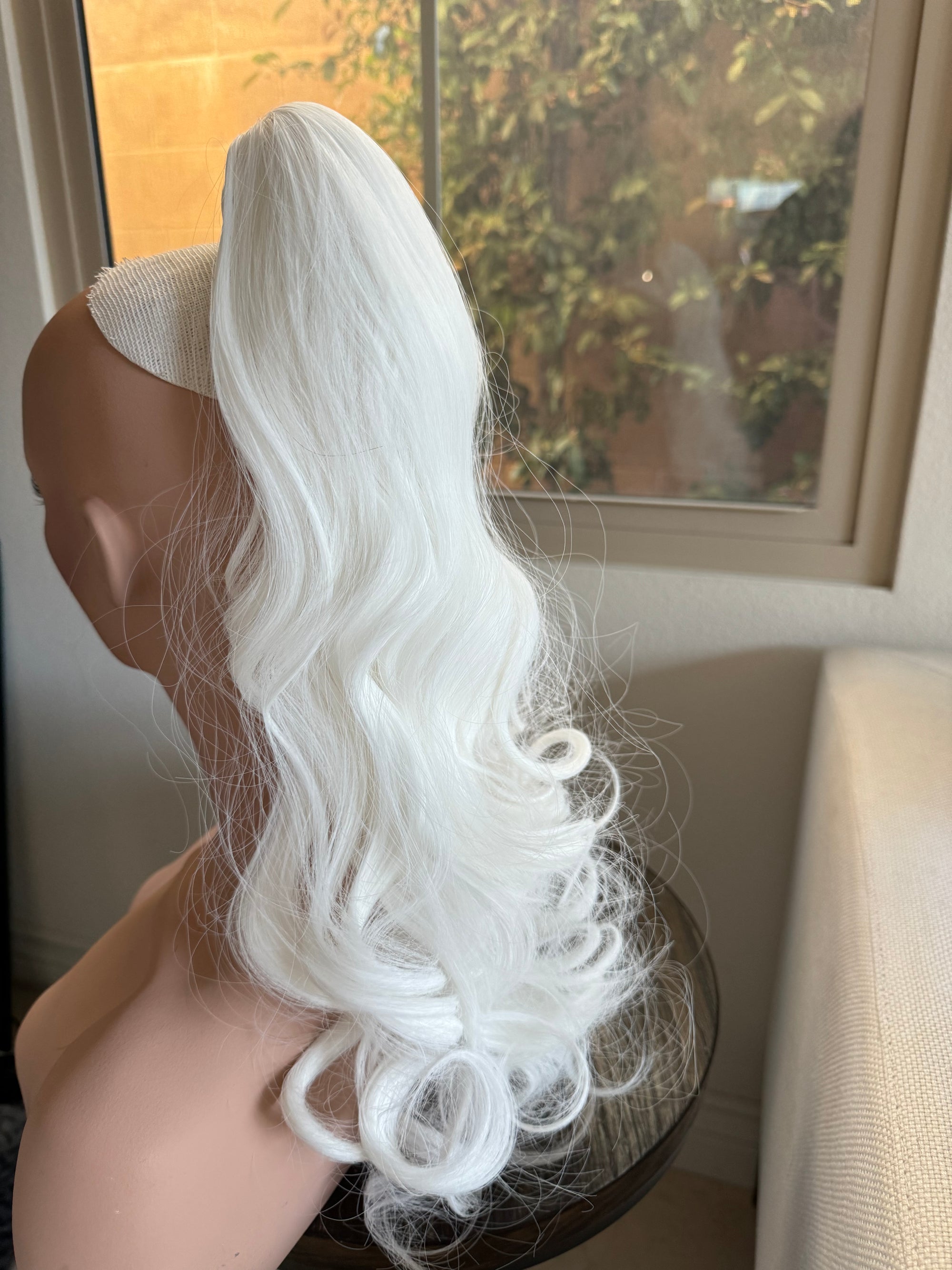 Tillstyle  white long loose body wave clip in ponytail