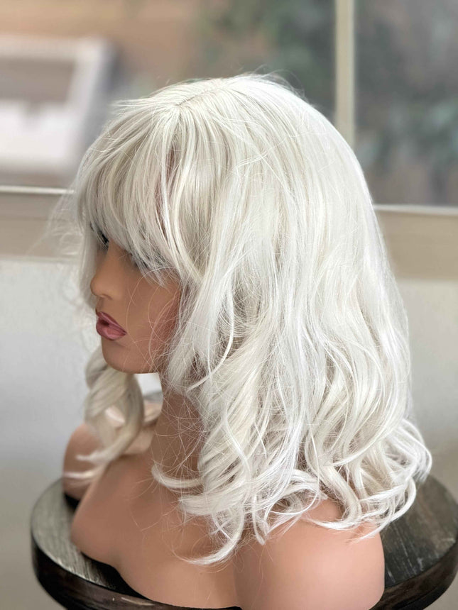 Tillstyle pale white loose body wave wig