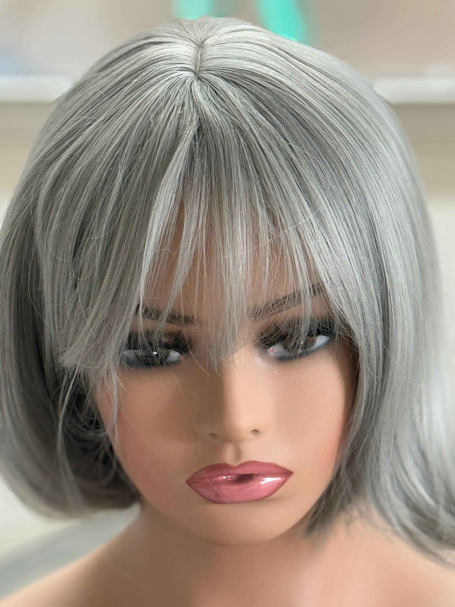 Tillstyle straight grey wig with bangs