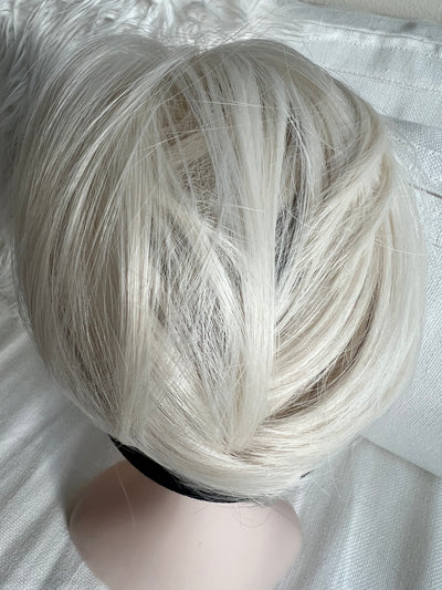 Tillstyle elastic Hair bun scrunchie  tousled updo chignon straight hair bleach blonde