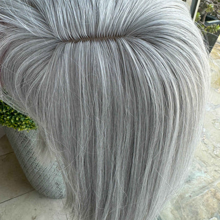 Tillstyle  grey  bob  wig with curtain bangs