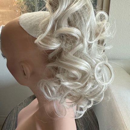 Tillstyle  white blonde / platinum clip in ponytail clip in pony tail