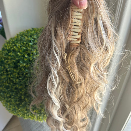 Tillstyle  ash blonde highlighted wavy clip in ponytail