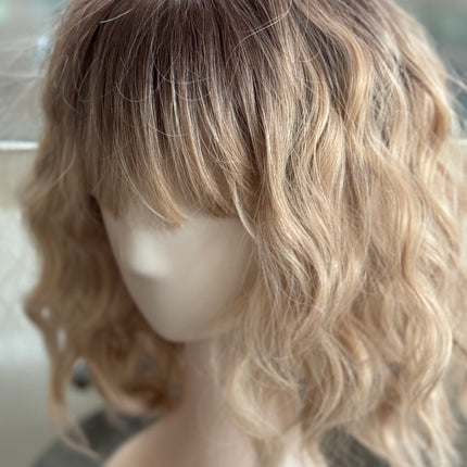 Tillstyle short ombre blonde wig with bangs bob wigs for women loose body wave air bangs