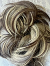 Tillstyle elastic hair-bun with long bangs premium messy bun hair up scrunchies blonde highlighted