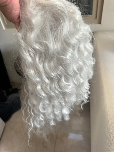 Tillstyle long platinum blonde wavy for women 26 inch curly wavy wig