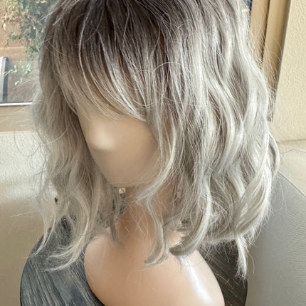 Tillstyle short  silver grey bob wigs for women loose body wave air bangs  synthetic premium fibre