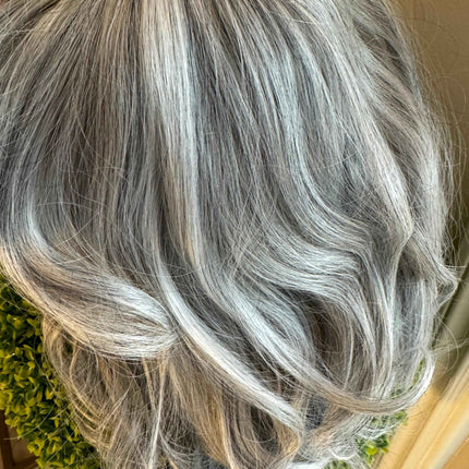 Tillstyle light grey silver wig with curtain bangs for women layered grey wig with pale white ends