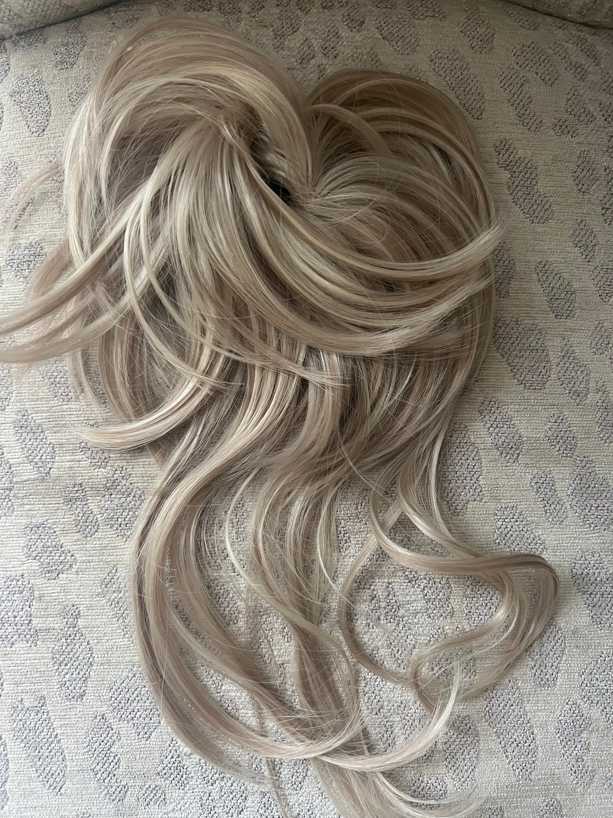 Tillstyle elastic hair-bun scrunchie with bangs hair pieces for women light blonde