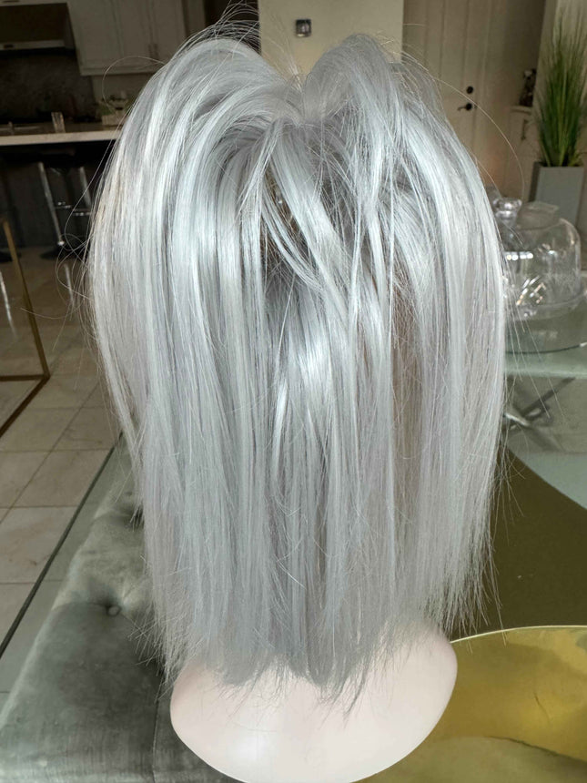 Tillstyle silver grey clip in pony tail straight