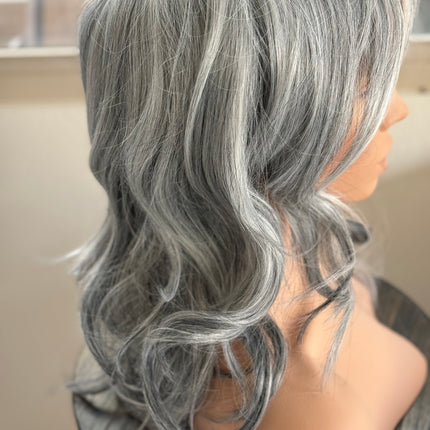 Tillstyle light grey silver wig with curtain bangs for women layered grey wig with pale white ends