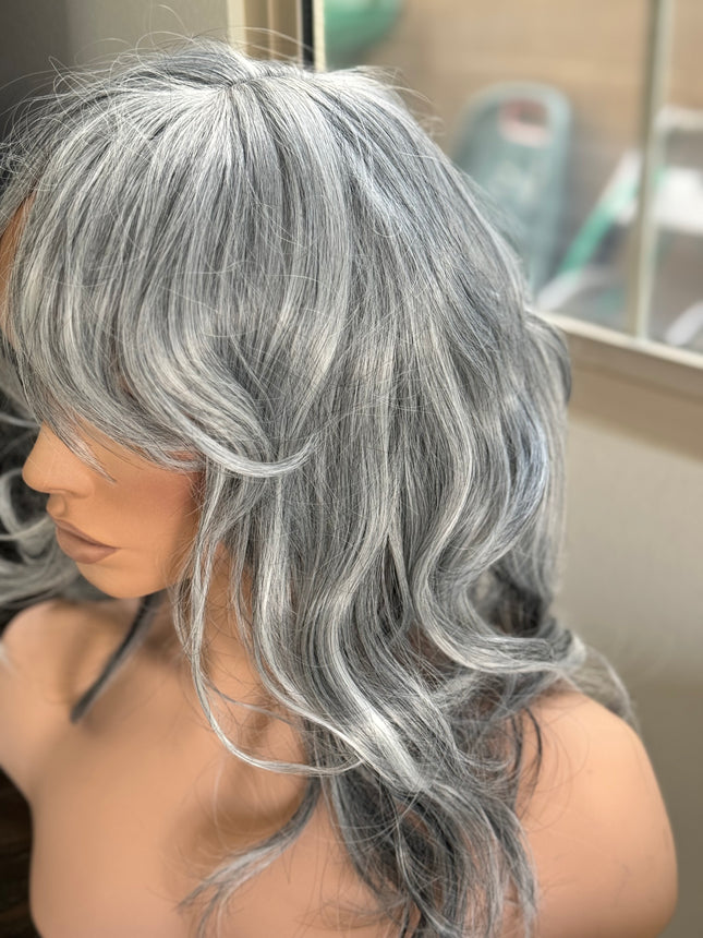 Tillstyle light grey silver wig with curtain bangs for women layered grey wig with pale white ends