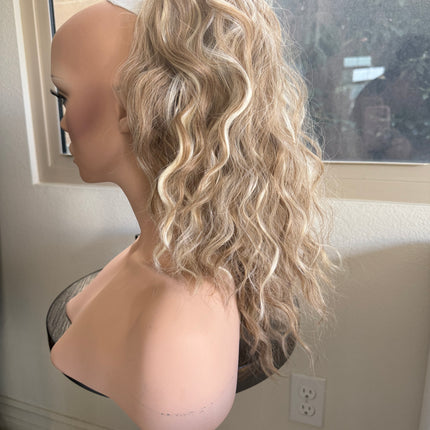 Tillstyle  ash blonde highlighted wavy clip in ponytail