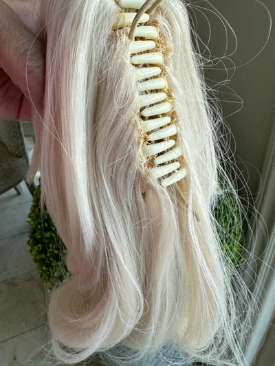Tillstyle light platinum blonde white blonde clip in ponytail wavy
