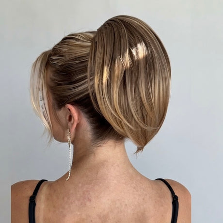 #color-light-brown-with-gold-blonde