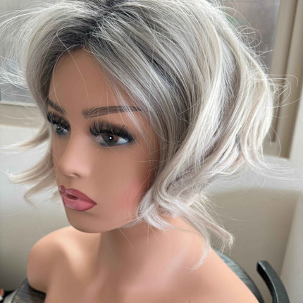 Tillstyle white silver grey short layered wig