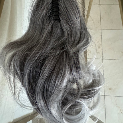 Tillstyle salt and pepper dark grey claw clip ponytail