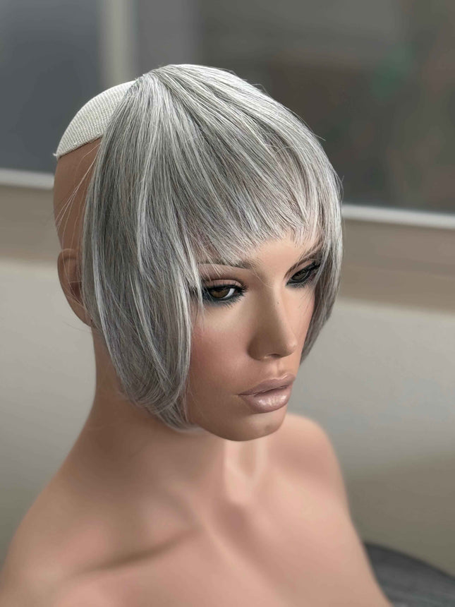 Tillstyle blonde grey large bangs