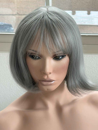 Tillstyle grey bob wig with bangs